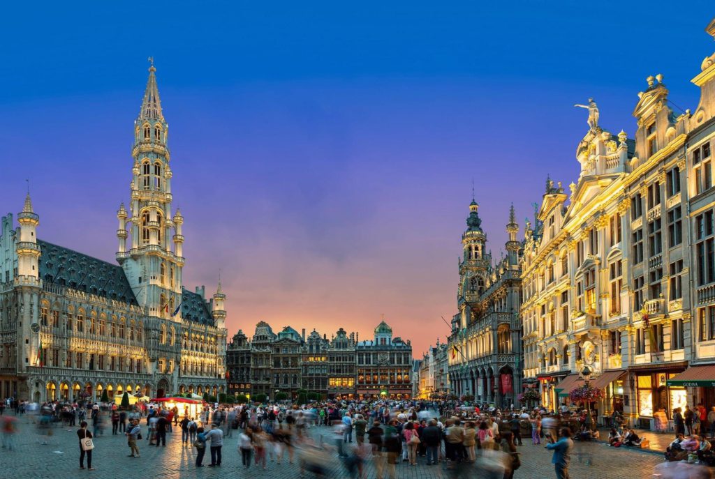 Brussels adjusts public transport and parking; launches new information portal