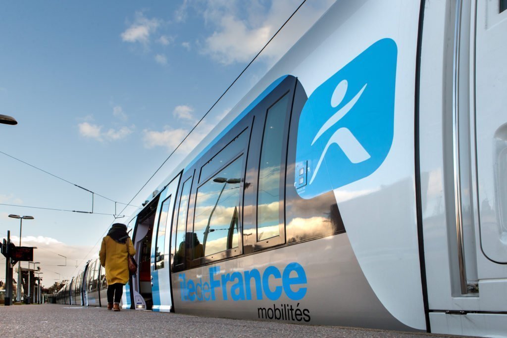 Île-de-France launches collaborative service to smooth demand at peak hours