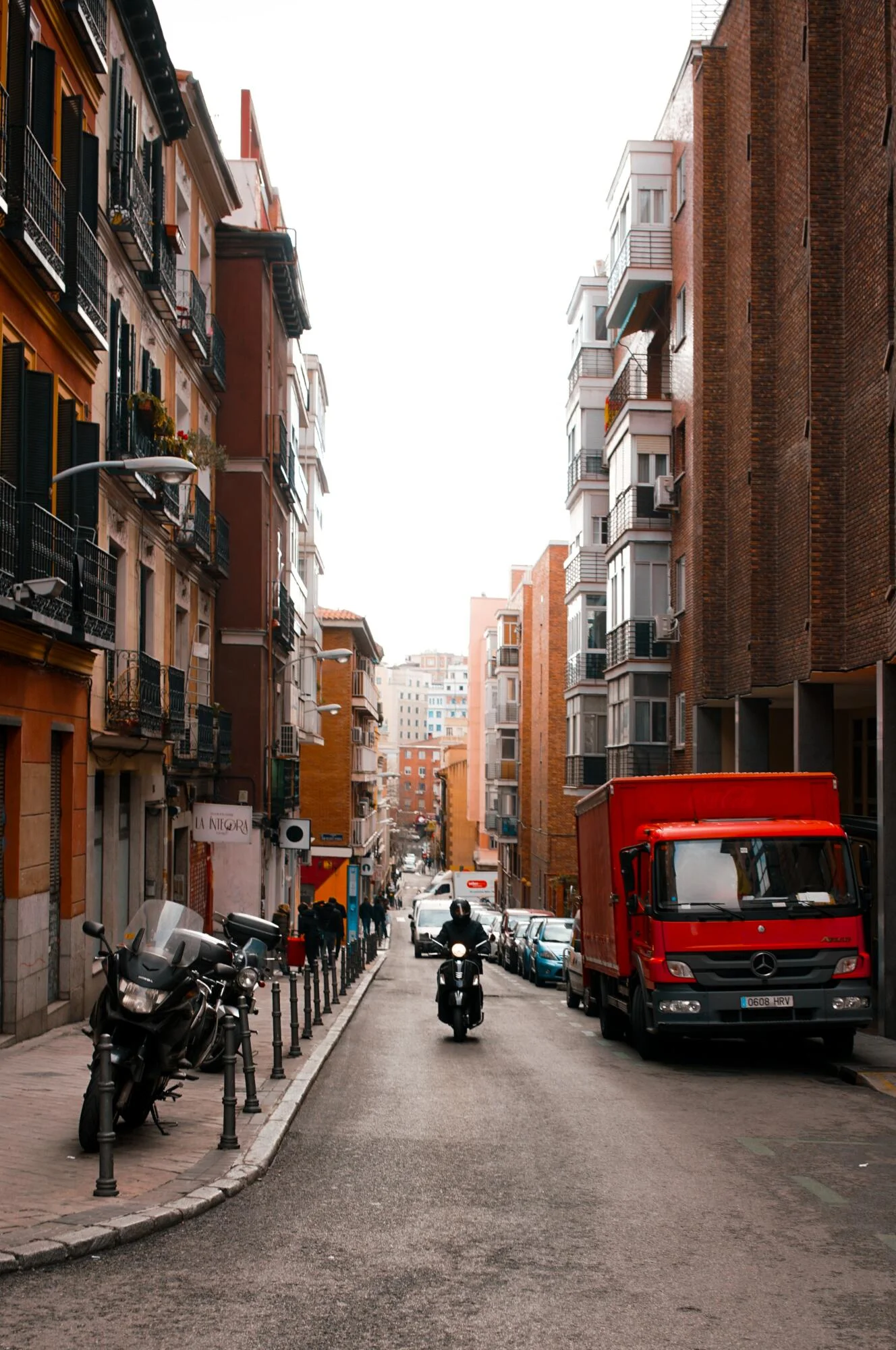 New multi-language survey to map challenges and trends in urban freight transport