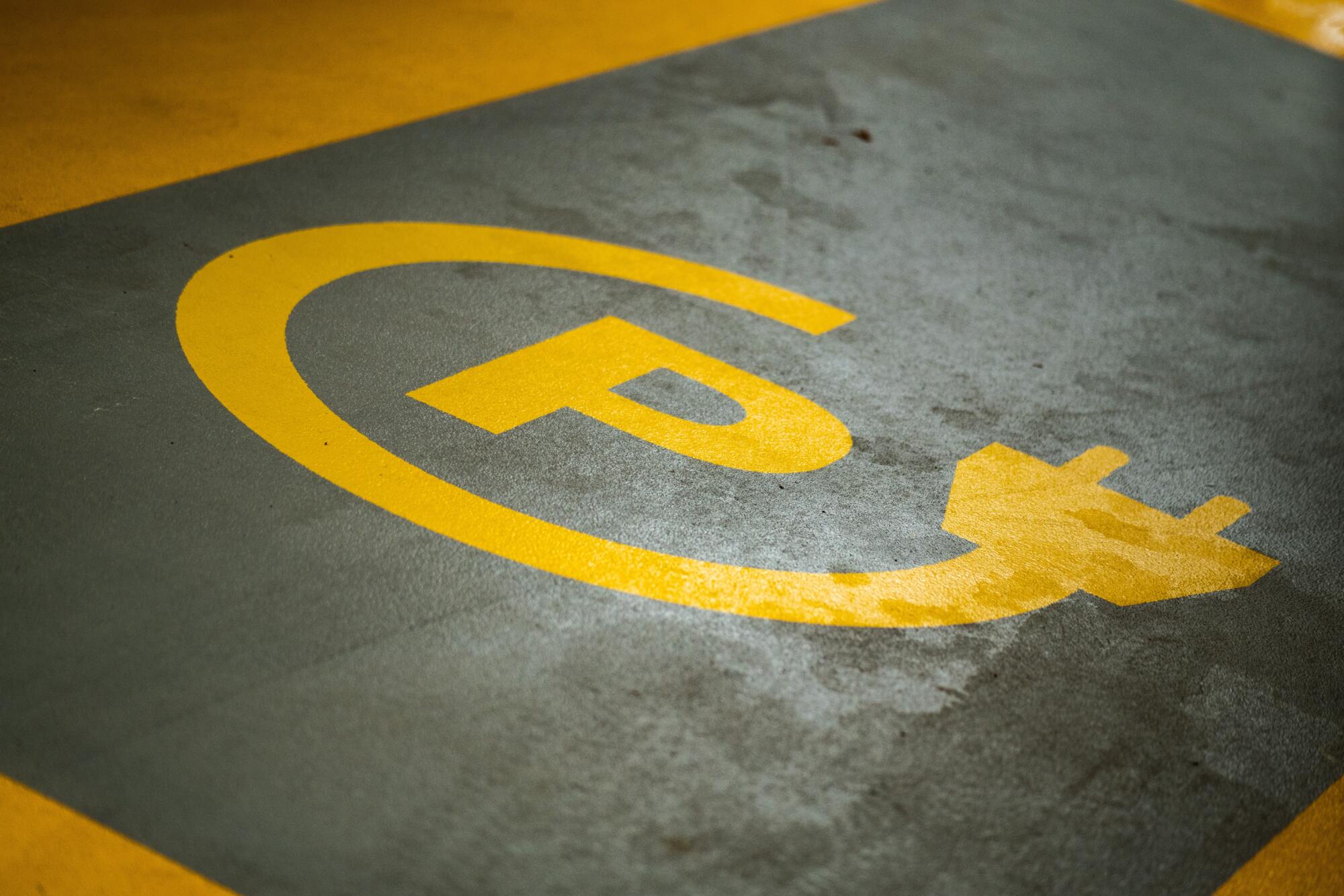 Eurelectric and EY release report on accelerating e-mobility
