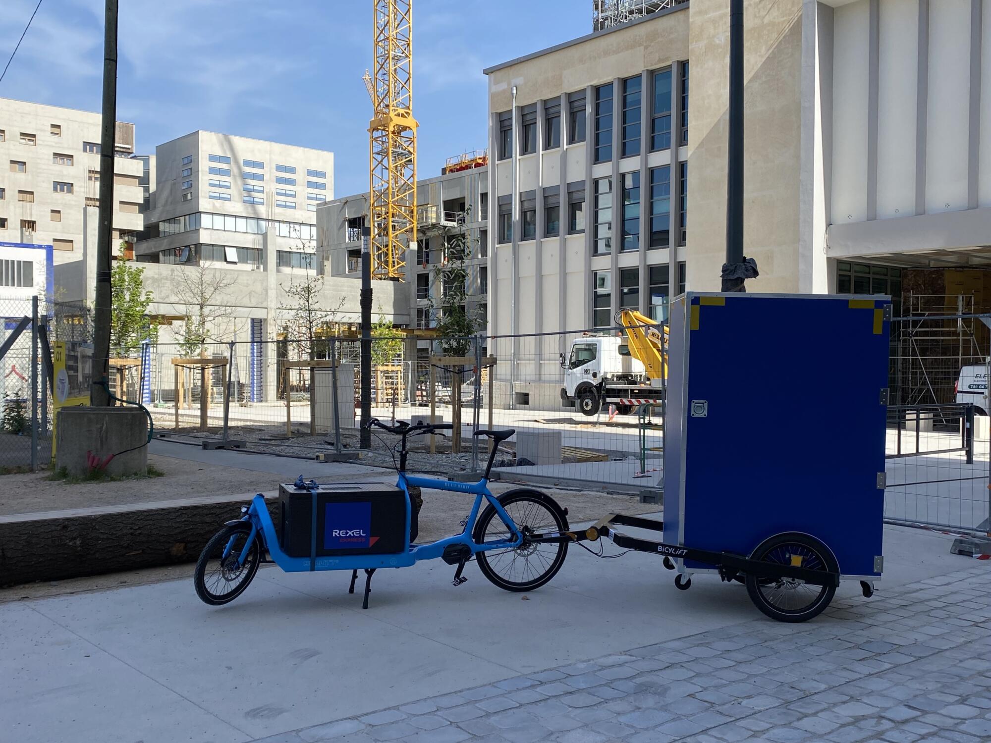 Lyon develops new logistic solution to reduce carbon footprint of delivery sector