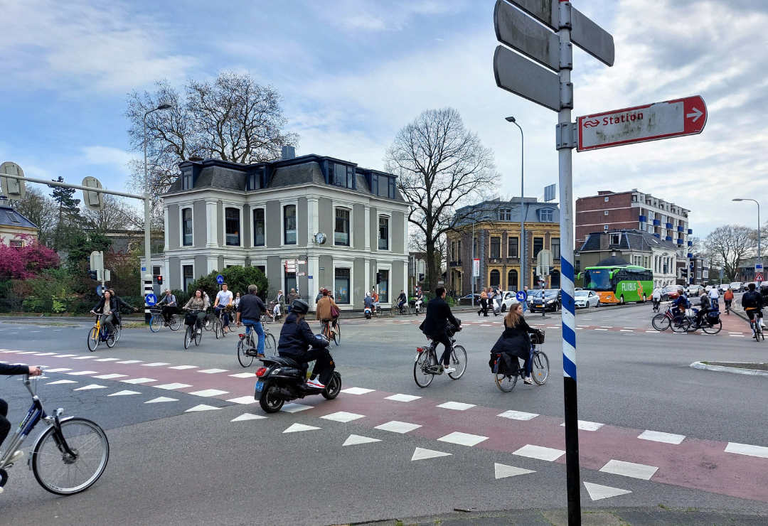 Managing a Multimodal Groningen