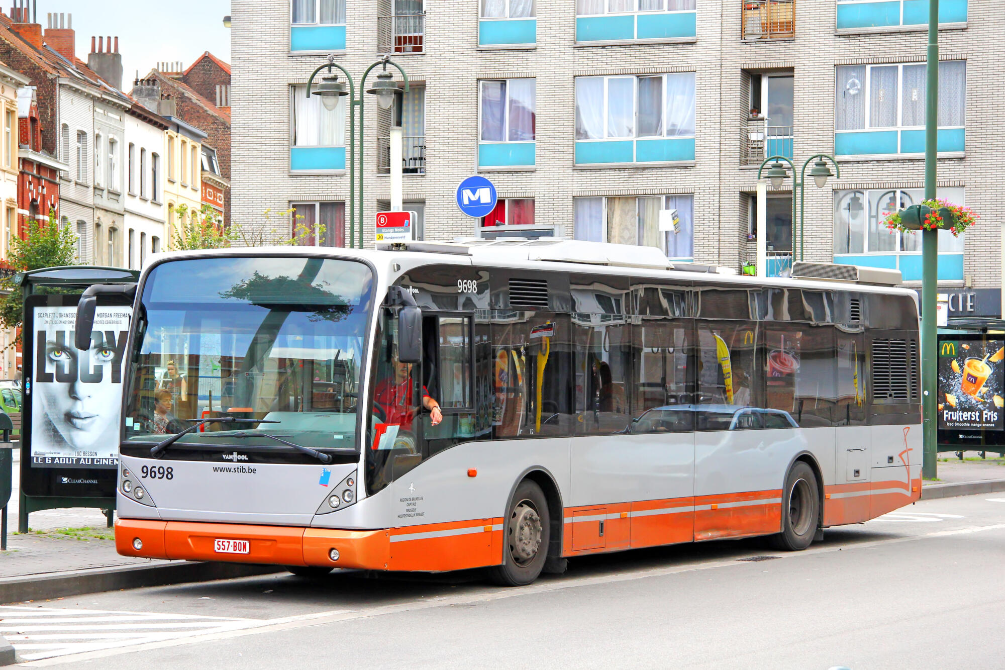 STIB donates 36 Brussels buses to support public transport resilience in Ukraine